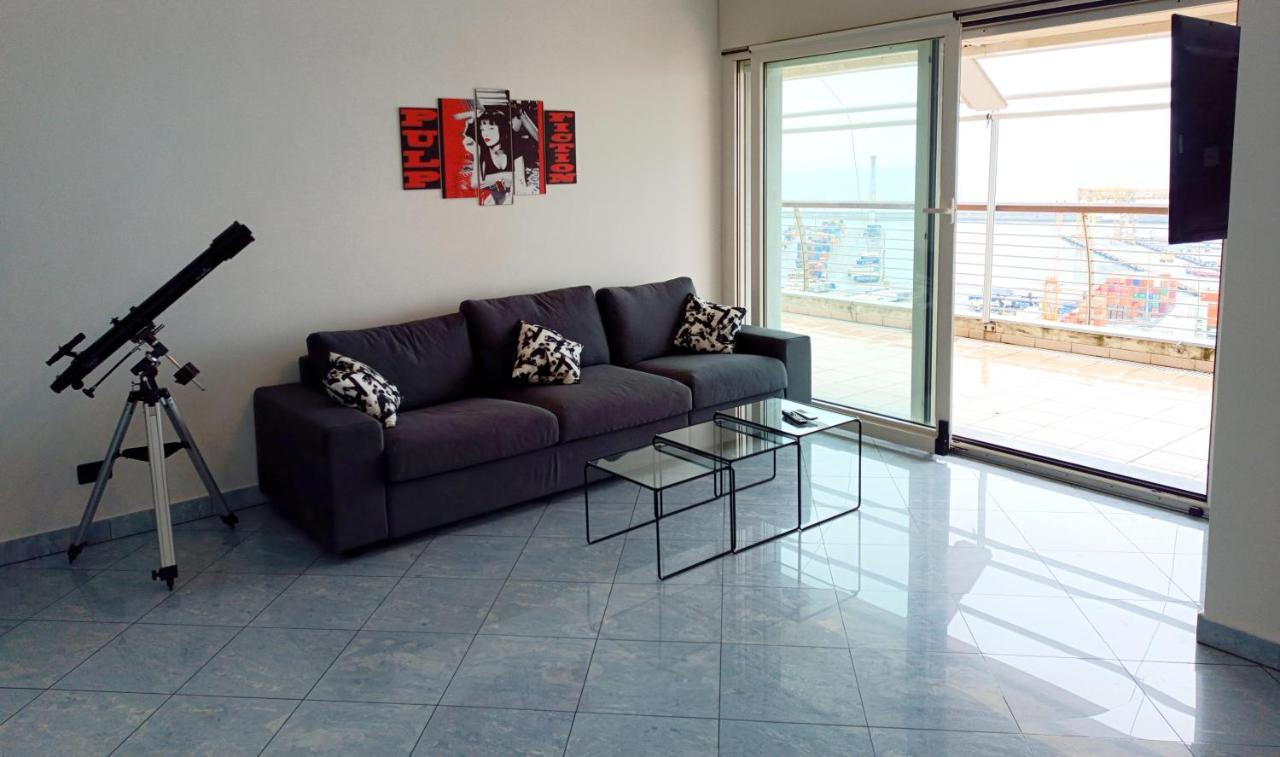 Apartamento Attico Con Vista Su Genova Exterior foto