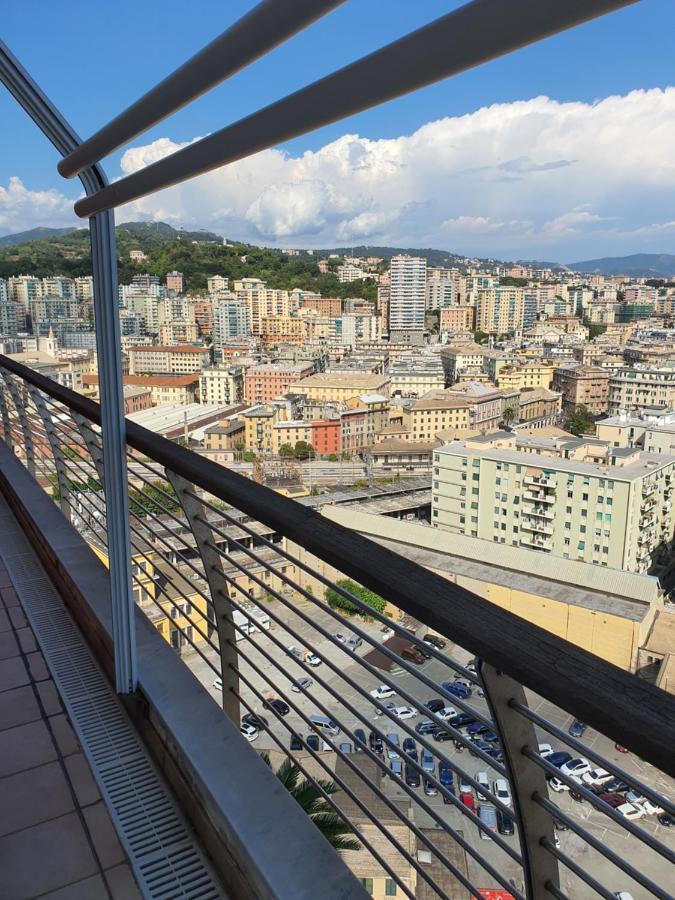 Apartamento Attico Con Vista Su Genova Exterior foto